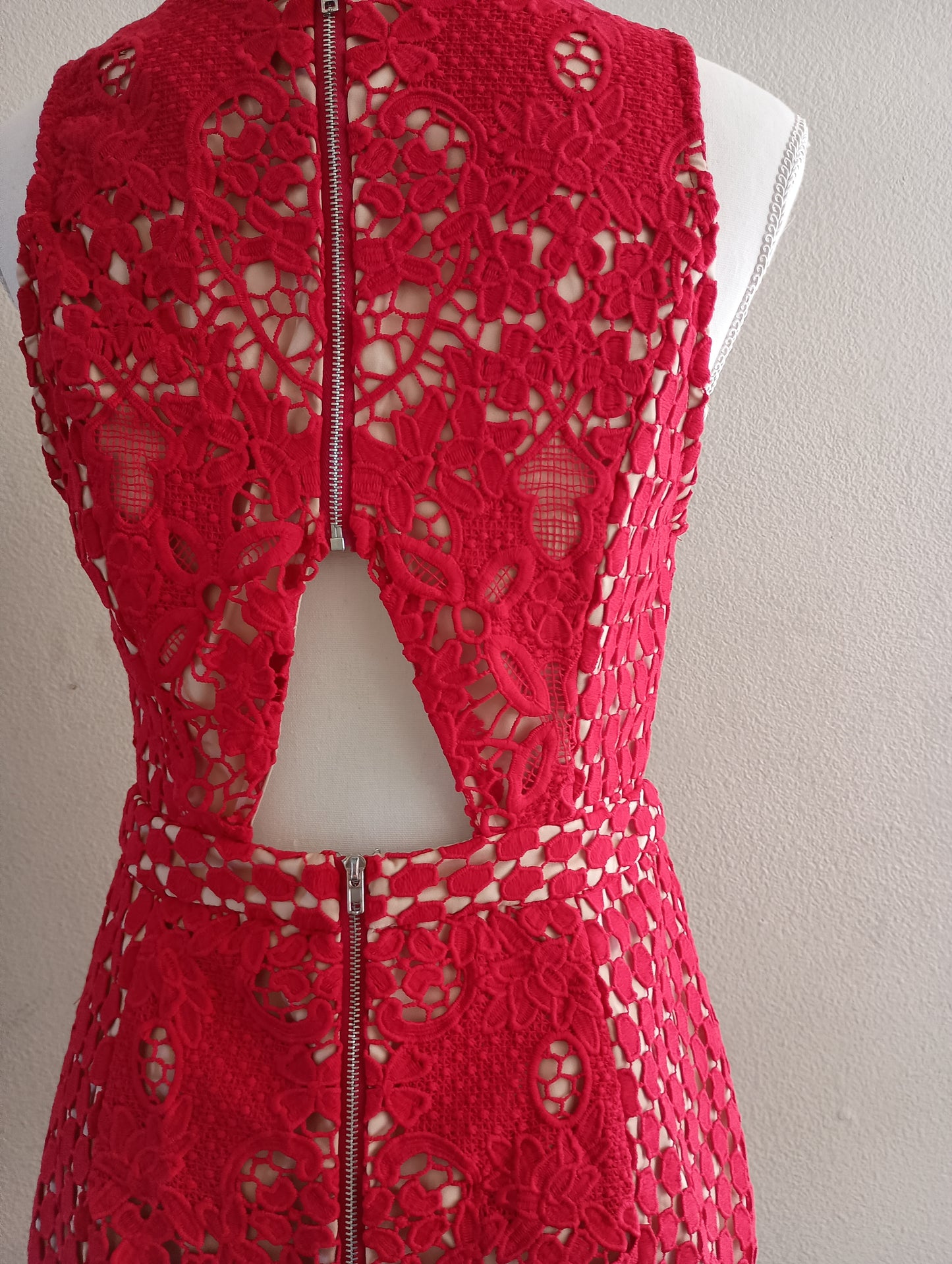 Red lace cut out dress, size small 2/4