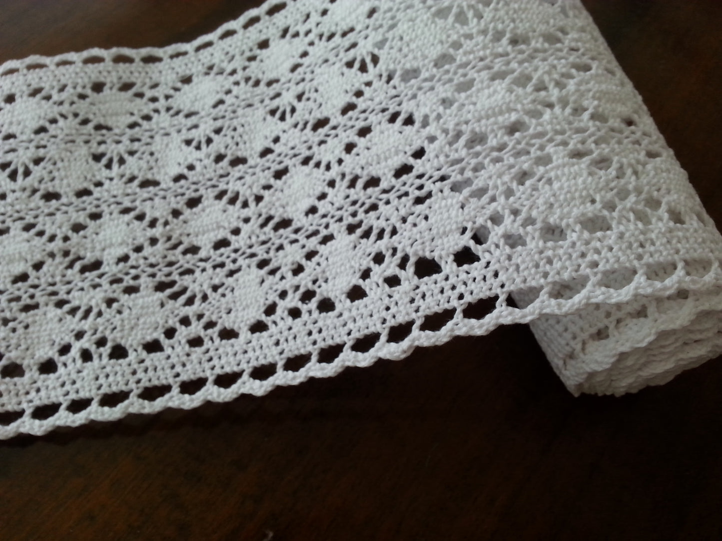 Thick white cotton lace, vintage stock