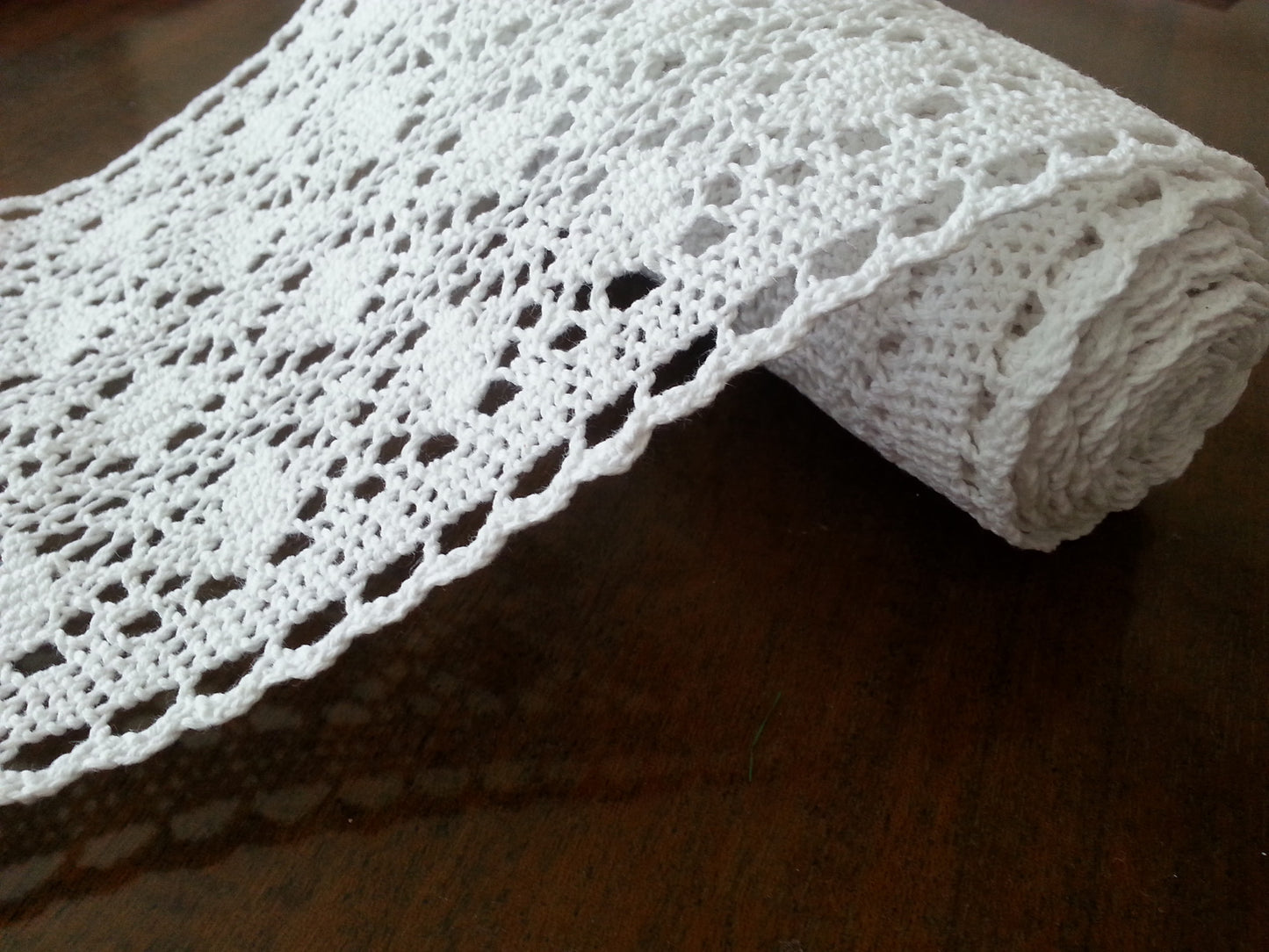 Thick white cotton lace, vintage stock