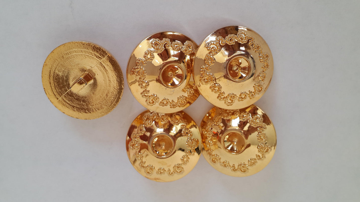 Gold button, vintage 1990