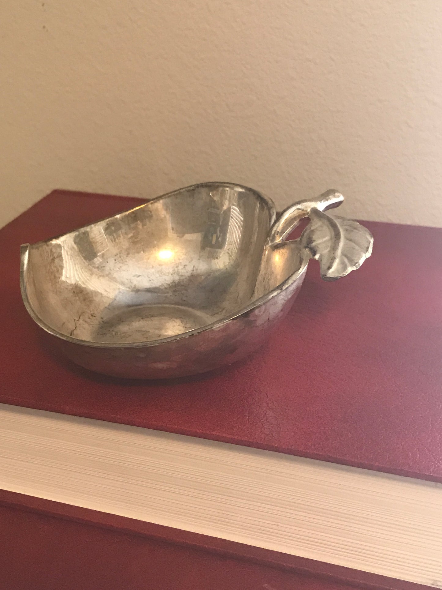 Apple bowl, trinket dish