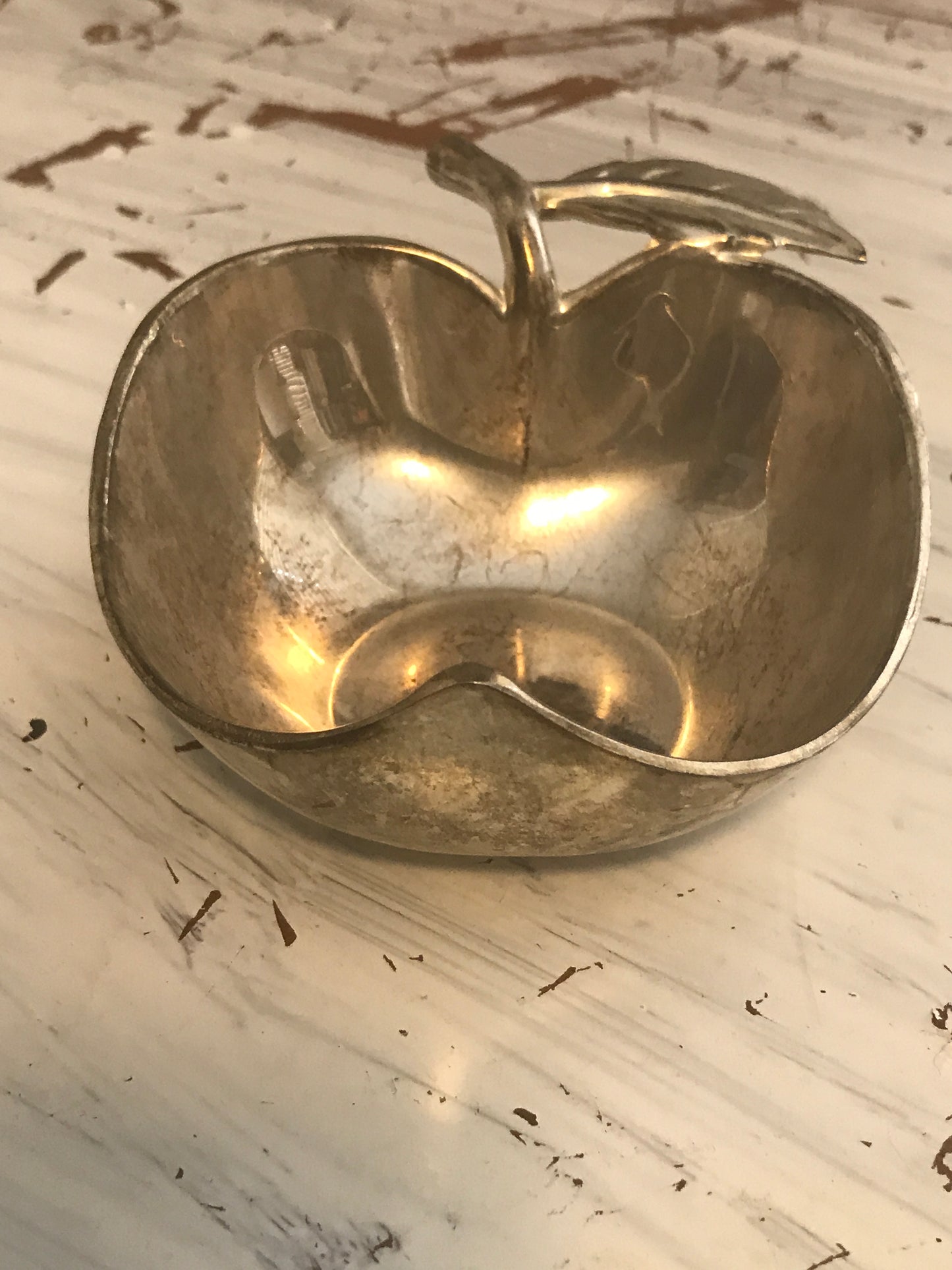 Apple bowl, trinket dish