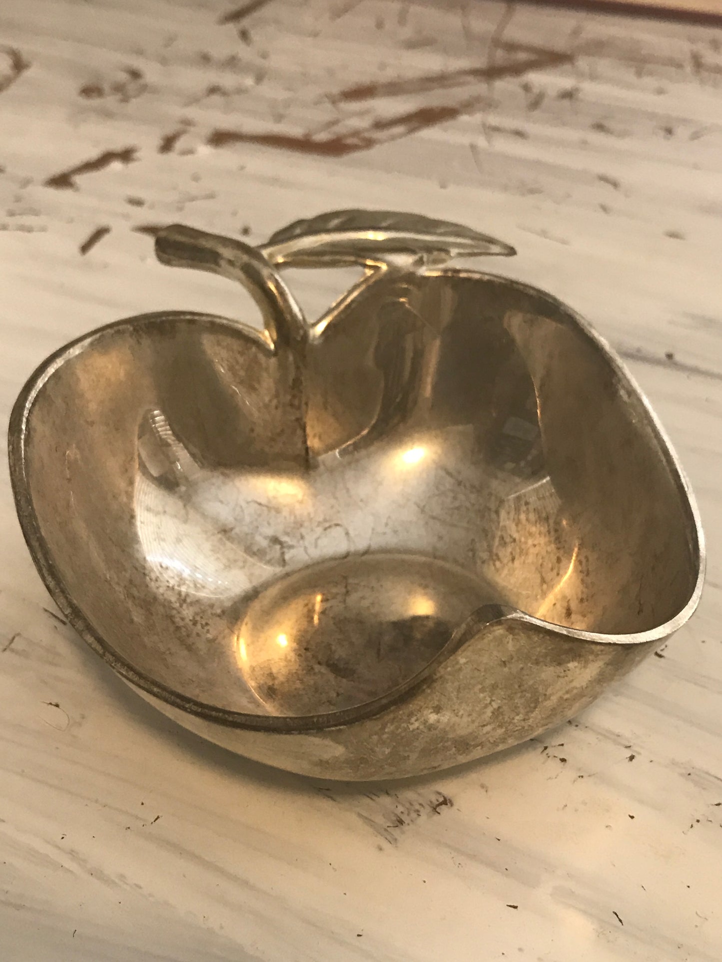 Apple bowl, trinket dish