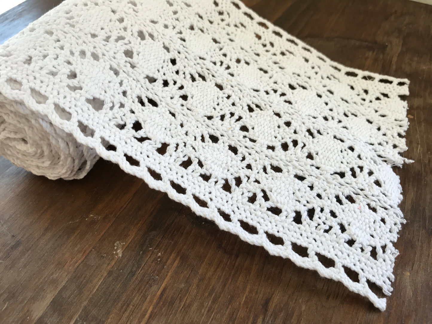 Thick white cotton lace, vintage stock