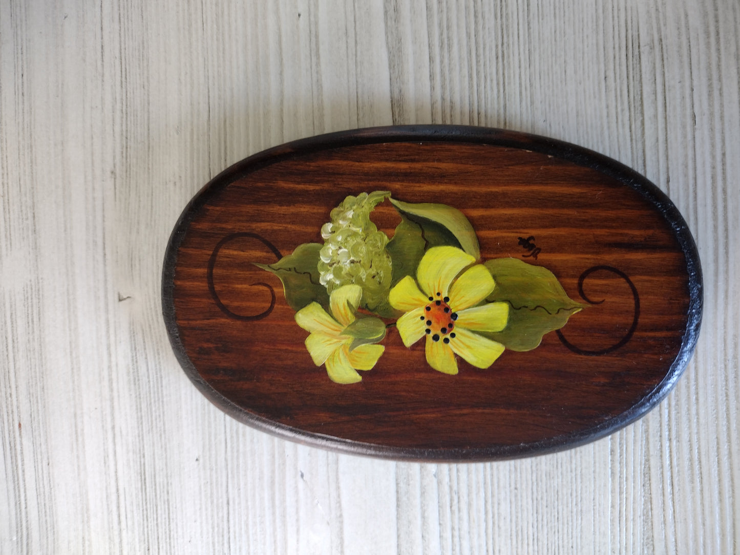 Small wood wall plaque