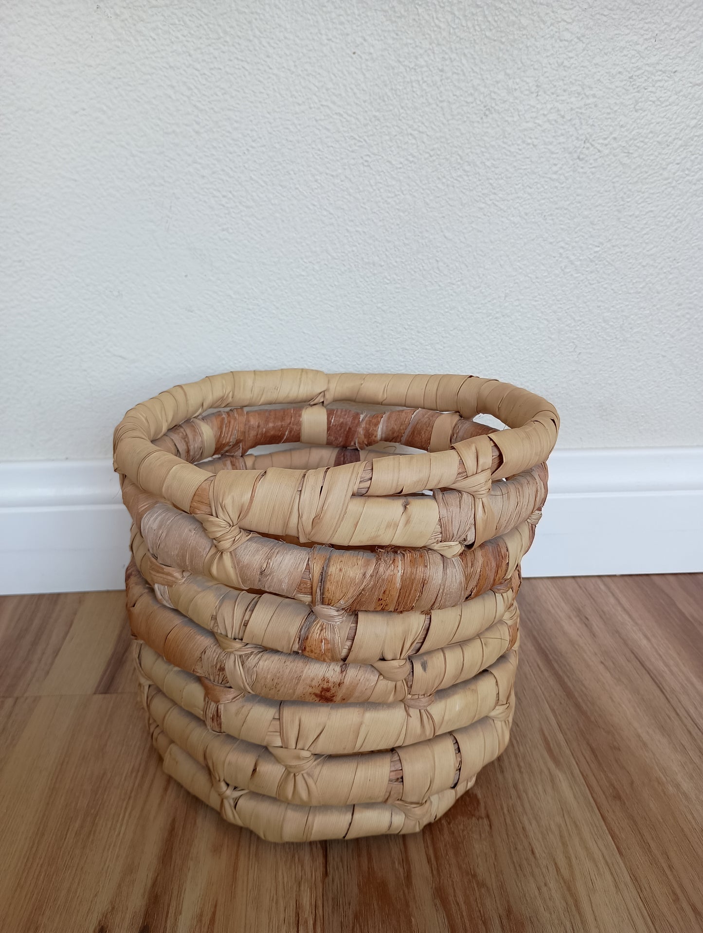 Small rattan basket, vintage